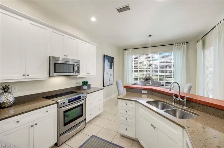2328  Island Cove  CIR, Naples, FL 34109
