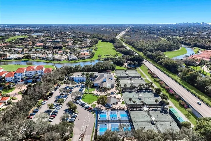 2328  Island Cove  CIR, Naples, FL 34109
