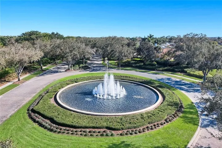 2328  Island Cove  CIR, Naples, FL 34109
