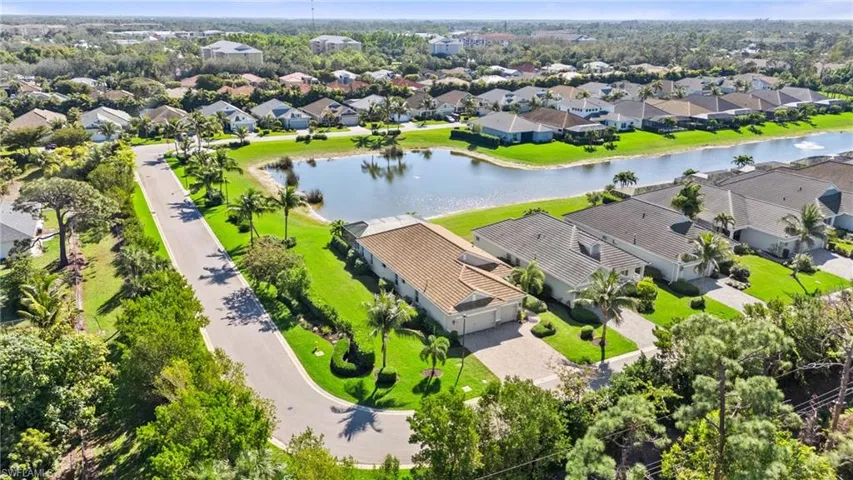 19910  Coconut Harbor  CIR, Fort Myers, FL 33908