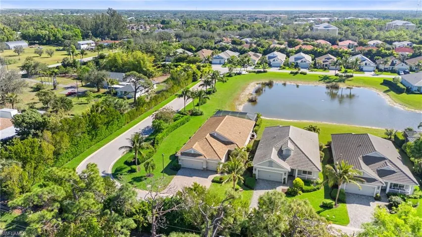 19910  Coconut Harbor  CIR, Fort Myers, FL 33908