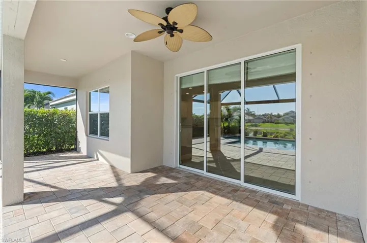 19910  Coconut Harbor  CIR, Fort Myers, FL 33908