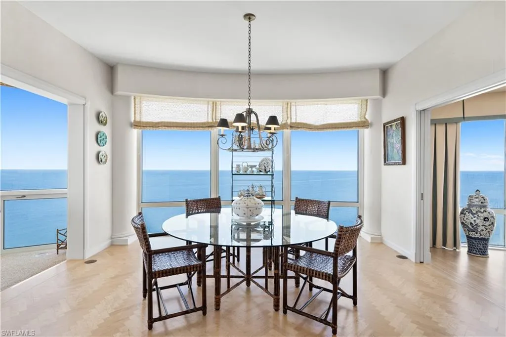 4601 Gulf Shore BLVD, Naples, FL 34103,224091428