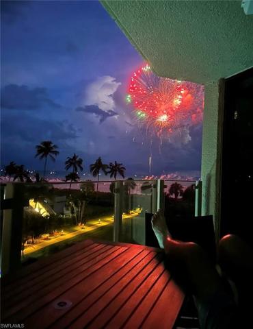 4th of July Fireworks from balcony!