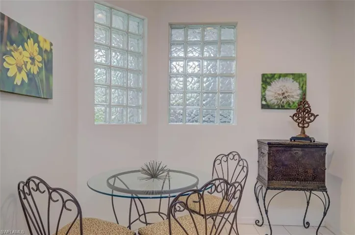 8223 Parkstone Pl 102, Naples, Florida 34120