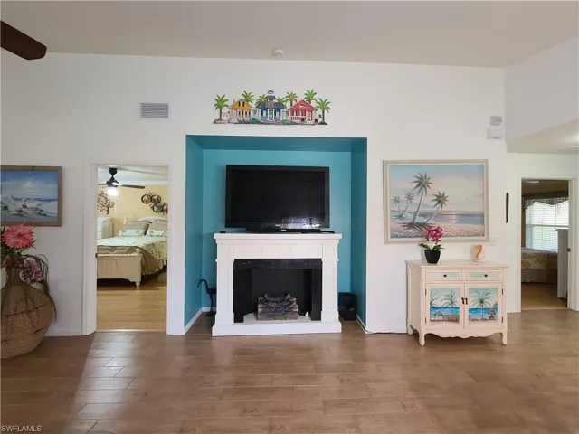 9249  Aegean  CIR, Lehigh Acres, FL 33936