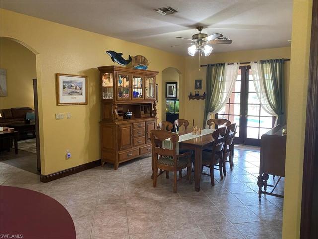 Formal dining room