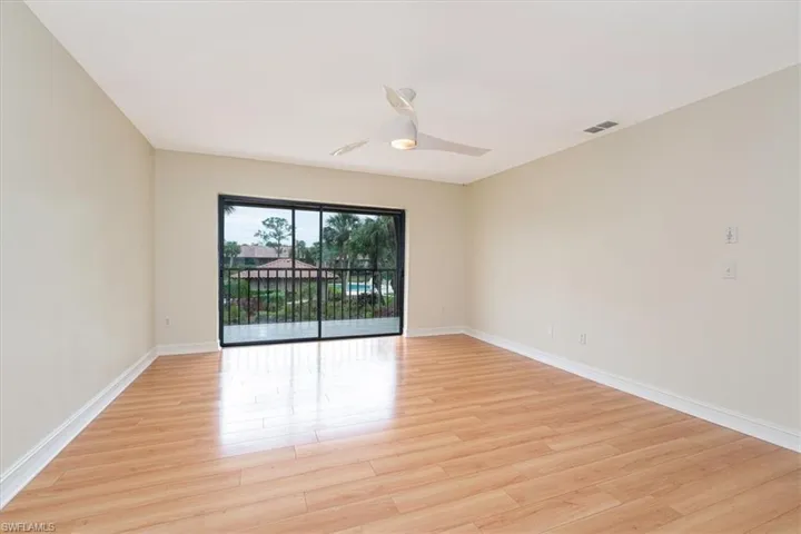 3219 Horse Carriage Way 6, Naples, Florida 34105