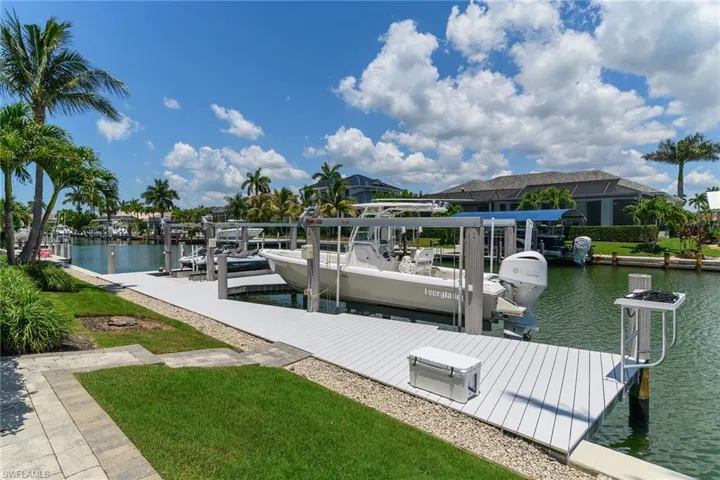 233 Rockhill Ct, Marco Island, Florida 34145