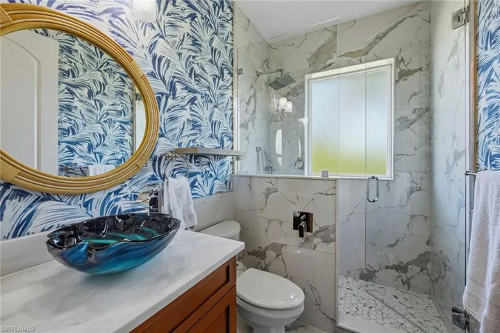 366 Grapewood Ct, Marco Island, Florida 34145