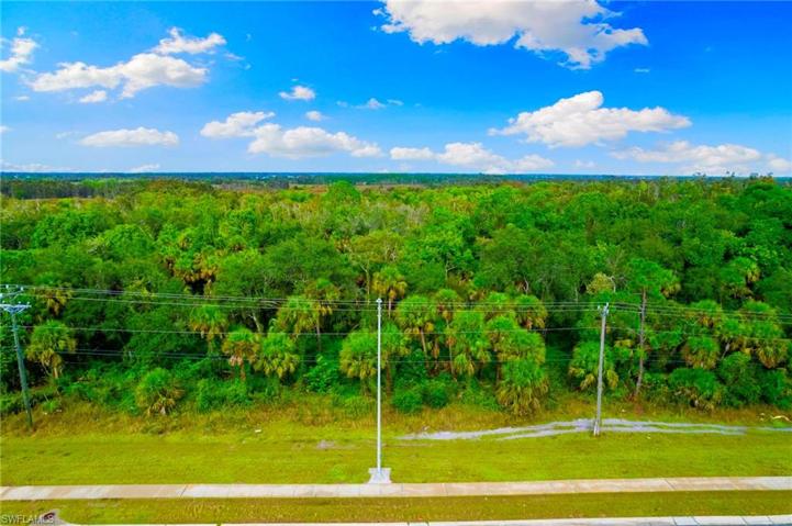18801  State Road 82  , FORT MYERS, FL 33913