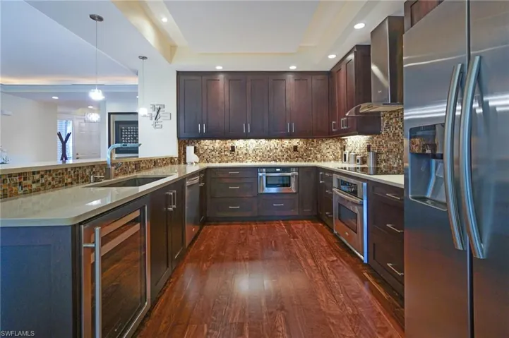 8472 Abbington Cir # 2011, Naples, Florida 34108