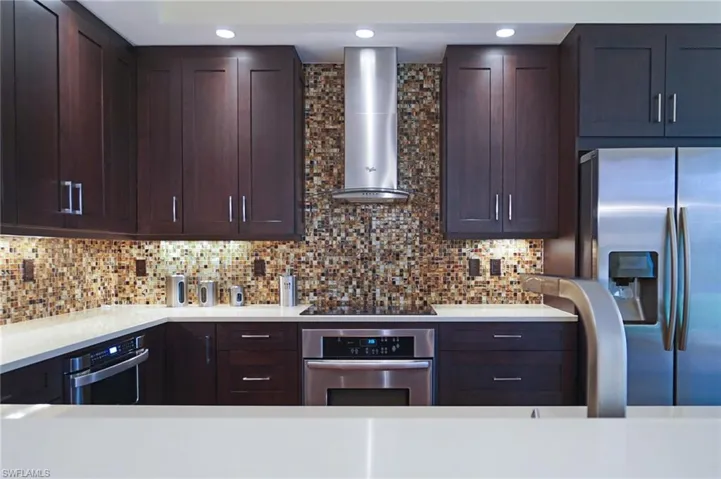 8472 Abbington Cir # 2011, Naples, Florida 34108