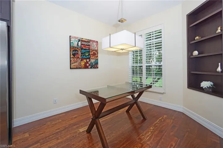 8472 Abbington Cir # 2011, Naples, Florida 34108