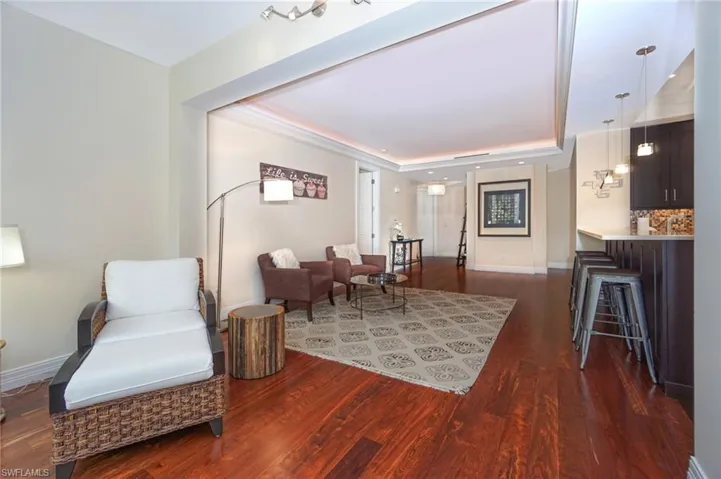 8472 Abbington Cir # 2011, Naples, Florida 34108