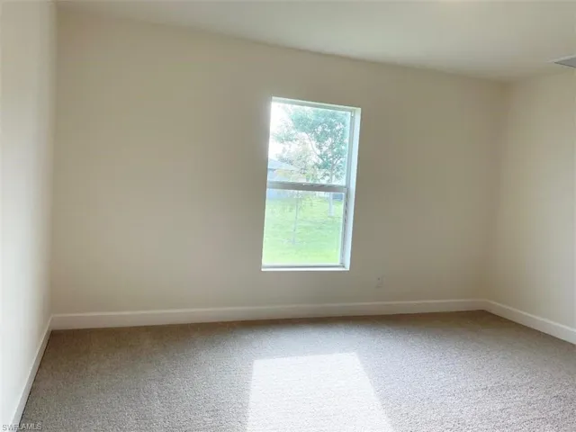 1333 Nw 10th Pl, Cape Coral, Florida 33993