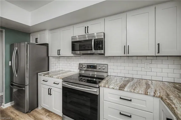 9782 Deerfoot Dr, Fort Myers, Florida 33919