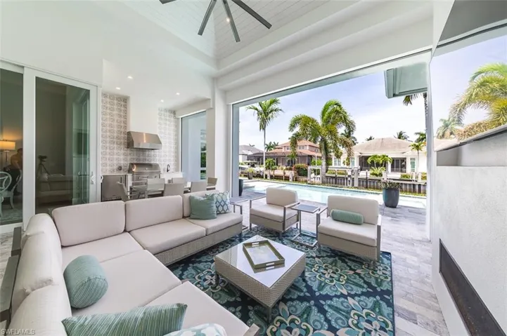 2100 Snook Dr, Naples, Florida 34102