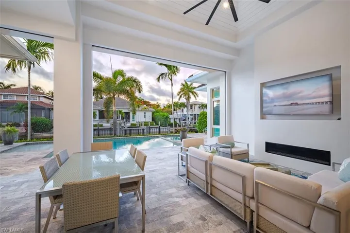 2100 Snook Dr, Naples, Florida 34102