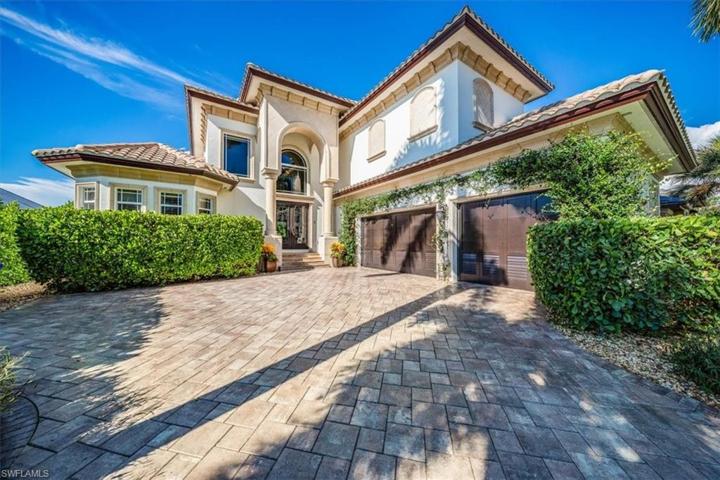 Stunning waterfront home with DIRECT GULF ACCESS