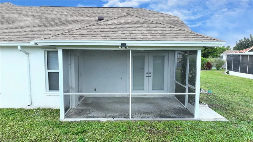239  Lauberge  CT, Lehigh Acres, FL 33936