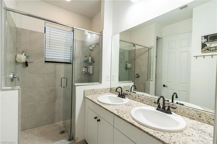 8956 Madrid Cir, Naples, Florida 34104