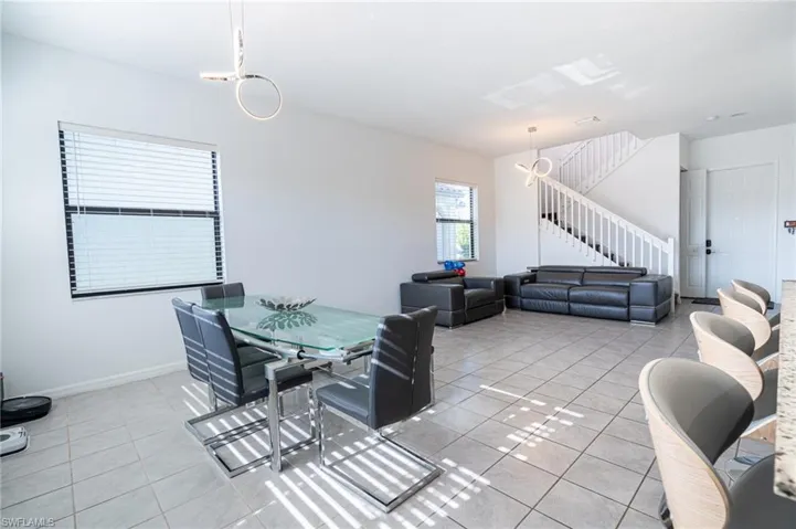 8956 Madrid Cir, Naples, Florida 34104