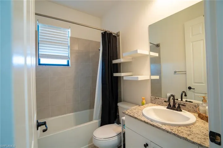 8956 Madrid Cir, Naples, Florida 34104