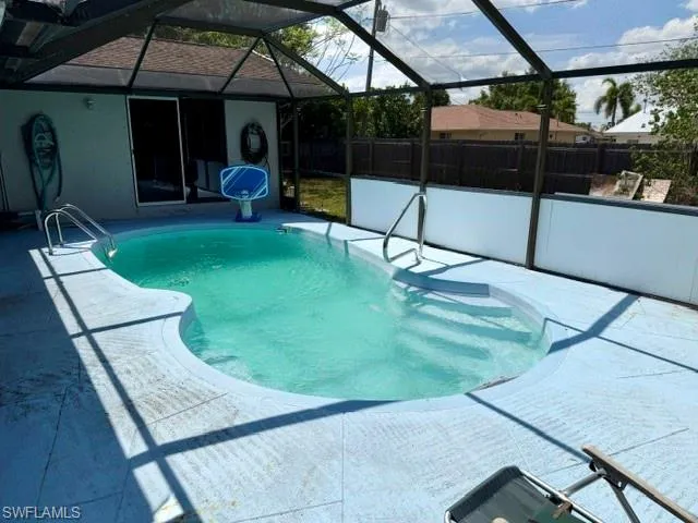 Plenty of room for sunbathing or just jump right in!!