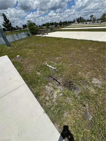 327 Sovereign St, Punta Gorda, Florida 33982