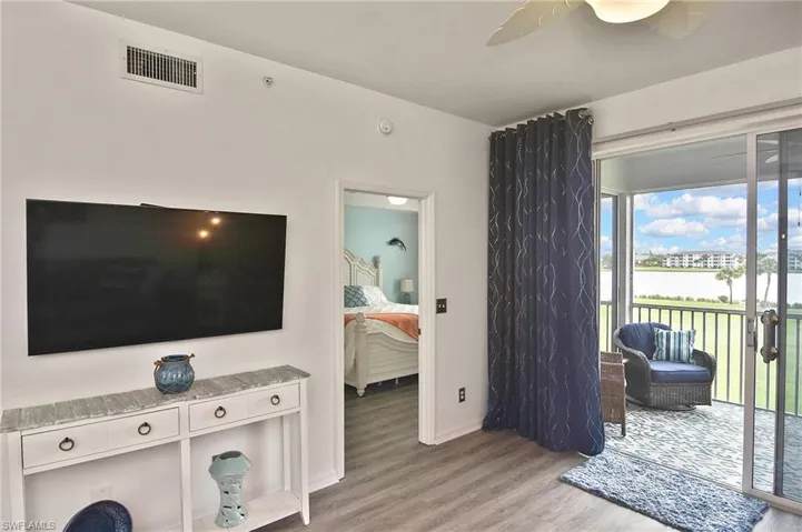8066 Queen Palm Ln 535, Fort Myers, Florida 33966