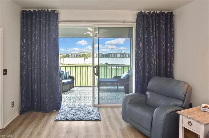 8066 Queen Palm Ln 535, Fort Myers, Florida 33966