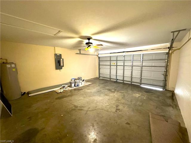 1221  Hillburn E ST, LEHIGH ACRES, FL 33974
