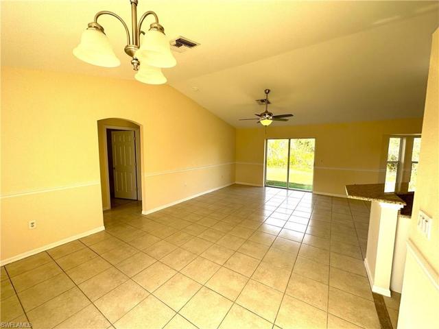 1221  Hillburn E ST, LEHIGH ACRES, FL 33974