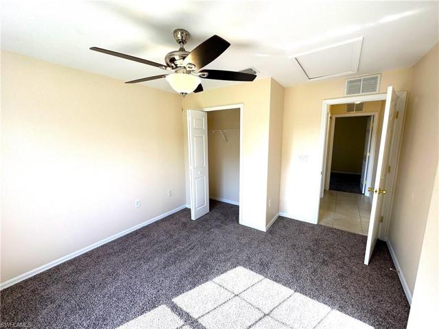 1221  Hillburn E ST, LEHIGH ACRES, FL 33974