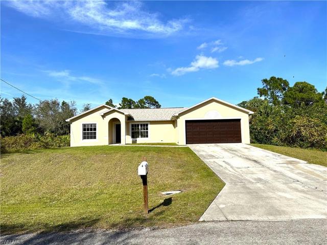 1221  Hillburn E ST, LEHIGH ACRES, FL 33974
