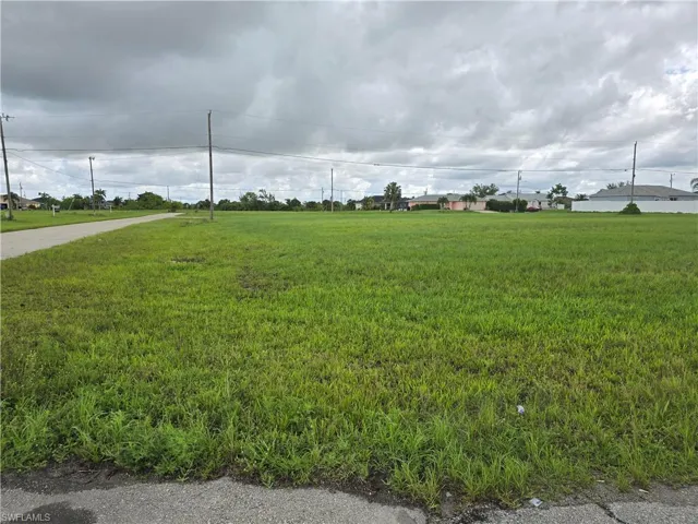 2101 NE 16th  TER, Cape Coral, FL 33909