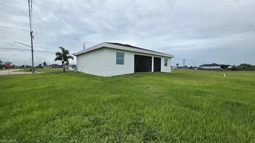 330 El Dorado Blvd N, Cape Coral, Florida 33993