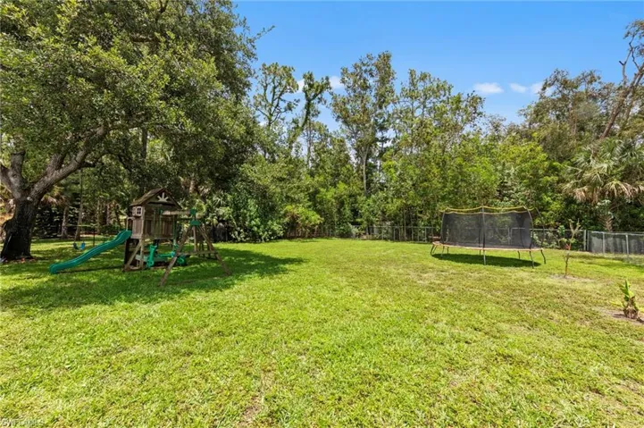 2720 68th St Sw, Naples, Florida 34105