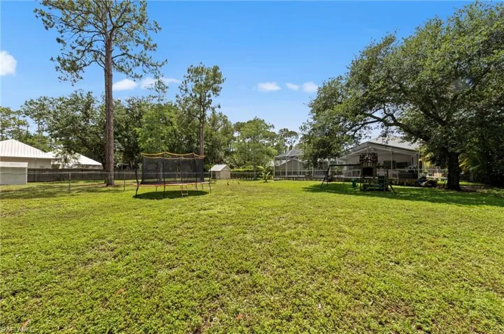 2720 68th St Sw, Naples, Florida 34105