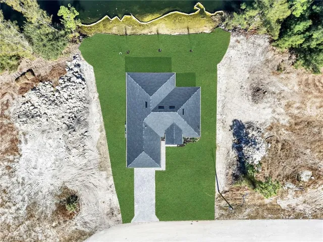 Aerial view of property and surrounding area
