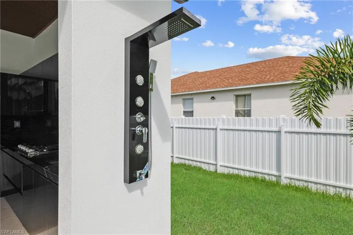 Detailed view of stucco siding
