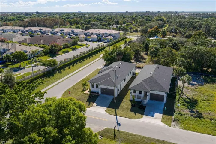 2464 Florida Ave, Naples, Florida 34112