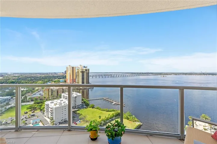 3000 Oasis Grand Blvd # 2203, Fort Myers Fl 33916