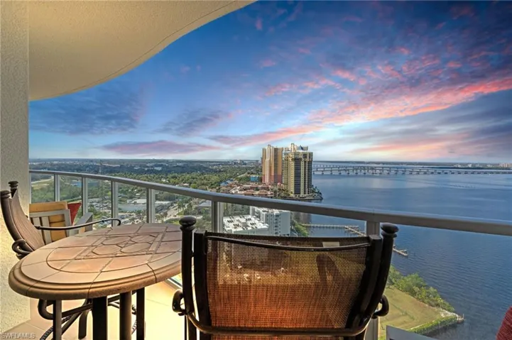 3000 Oasis Grand Blvd # 2203, Fort Myers Fl 33916