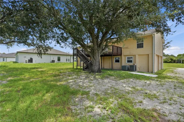 2216 Leda Ave S, Lehigh Acres, Florida 33973