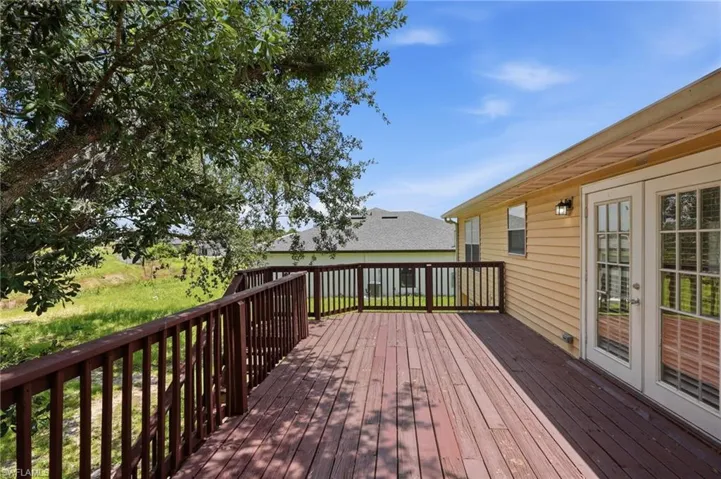 2216 Leda Ave S, Lehigh Acres, Florida 33973