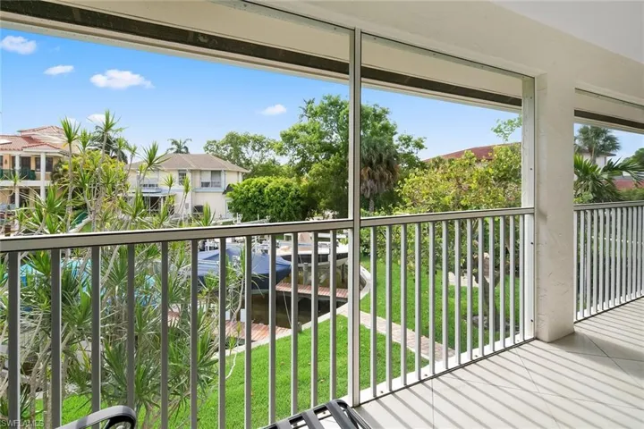 1435 Blue Point Ave 1435, Naples, Florida 34102