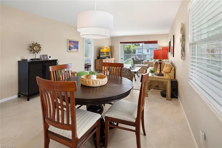 1435 Blue Point Ave 1435, Naples, Florida 34102