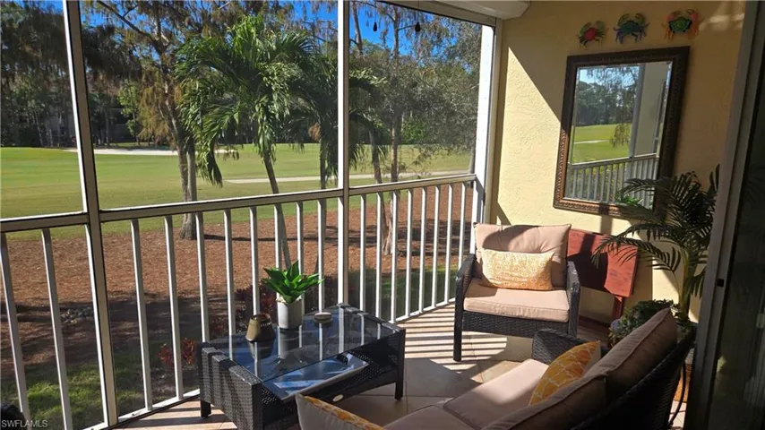 Spacious lanai for relaxing after a day of golfing